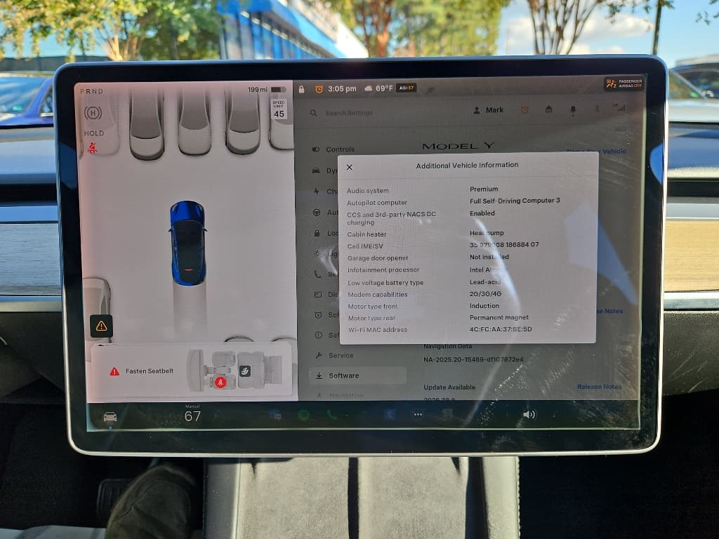 2022 Tesla Model Y view 10