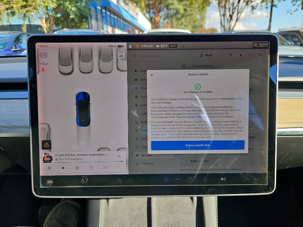 2022 Tesla Model Y view 11