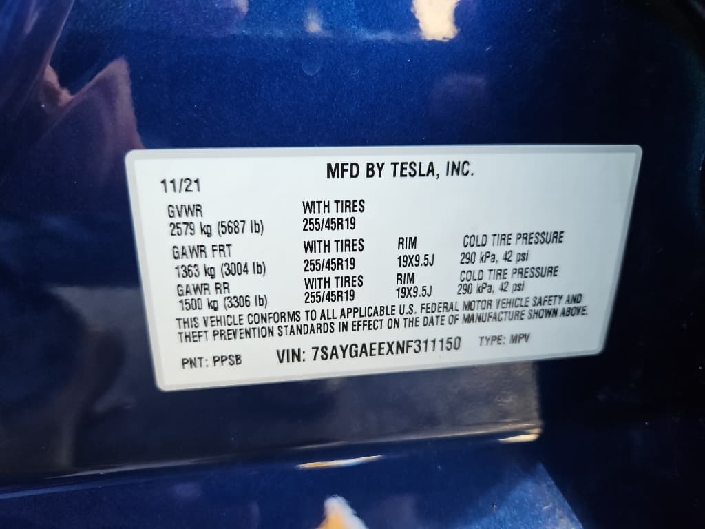 2022 Tesla Model Y view 22