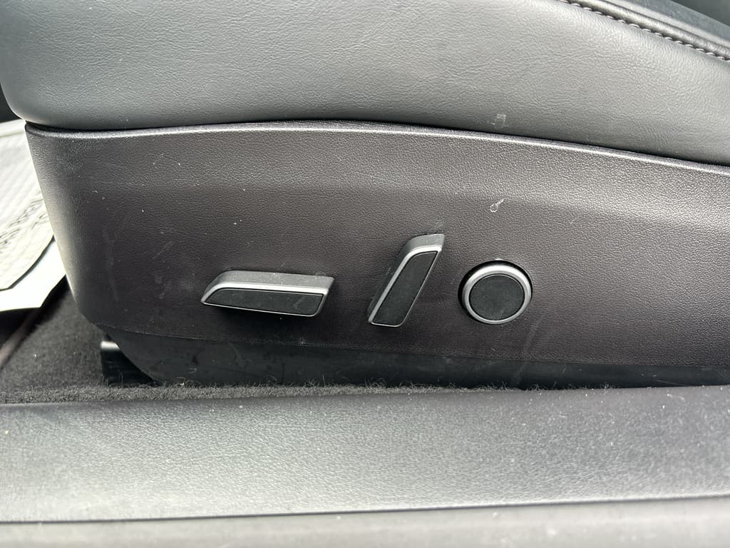 2022 Tesla Model 3 view 7