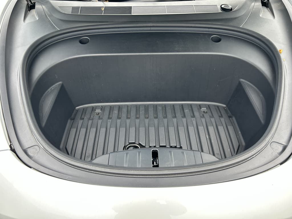 2022 Tesla Model 3 view 22