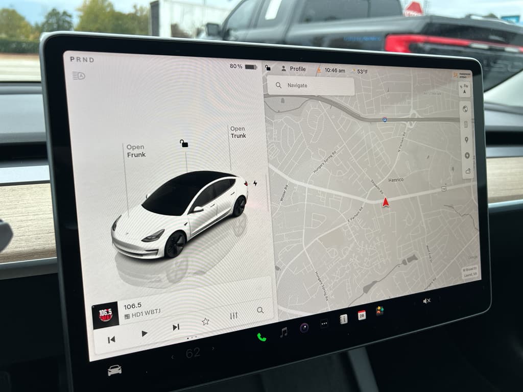 2022 Tesla Model 3 view 10