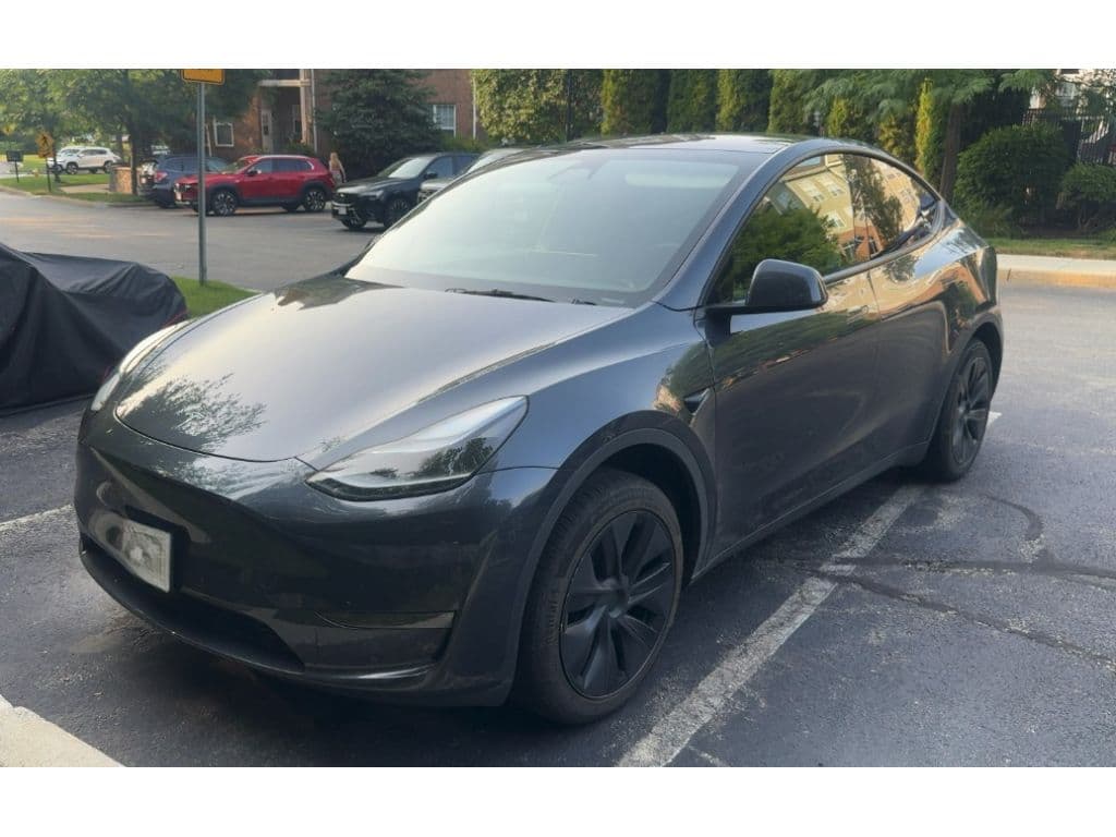 2025 Tesla Model Y