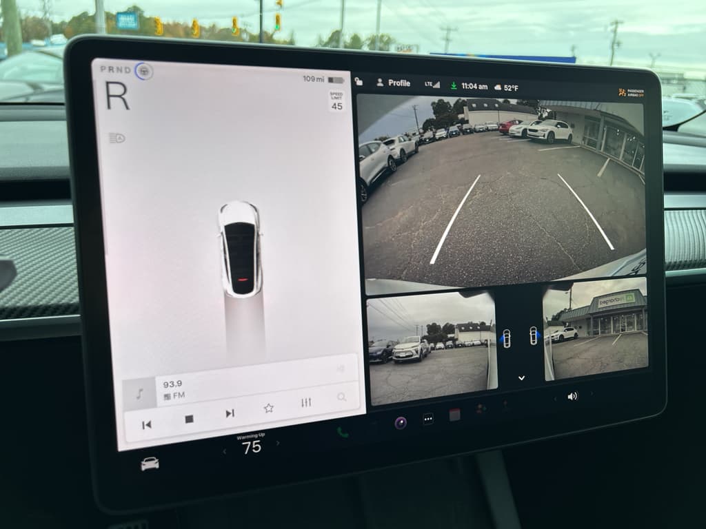 2022 Tesla Model Y view 11