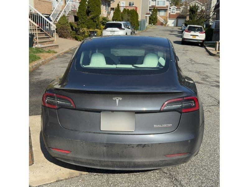 2022 Tesla Model 3 view 4
