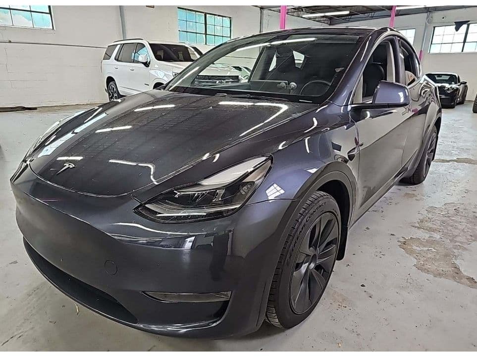 2024 Tesla Model Y view 1