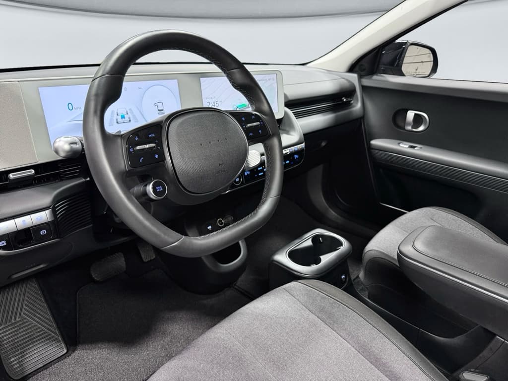 2024 Hyundai IONIQ 5 view 18