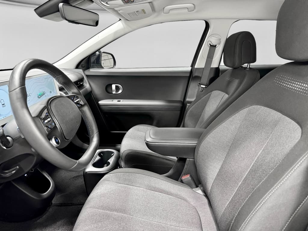 2024 Hyundai IONIQ 5 view 17