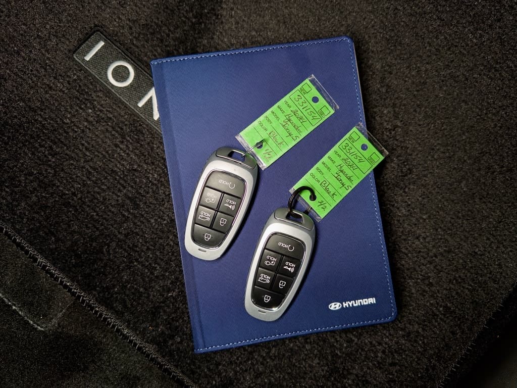 2024 Hyundai IONIQ 5 view 23