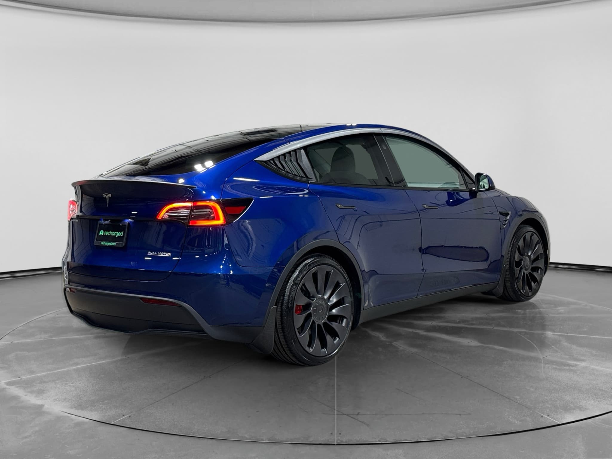 2025 Tesla Model Y view 3