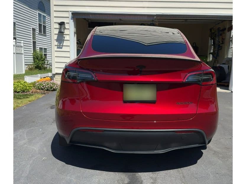 2025 Tesla Model Y view 4