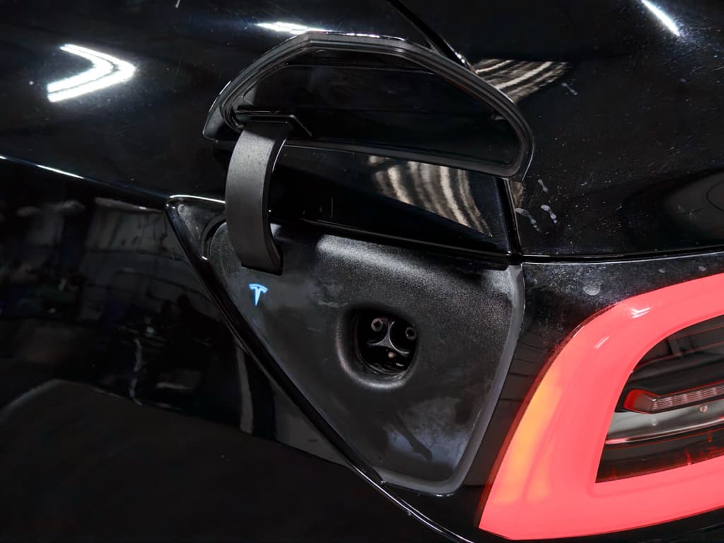 2019 Tesla Model 3 view 5