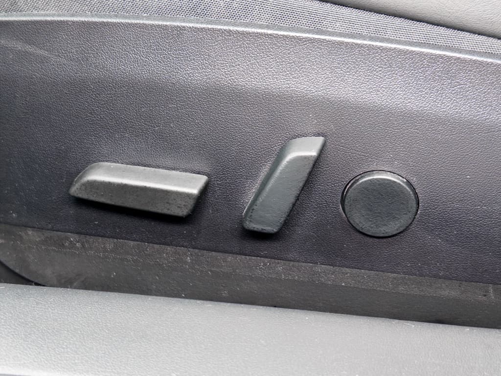 2019 Tesla Model 3 view 7