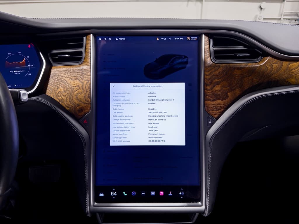 2020 Tesla Model S view 14