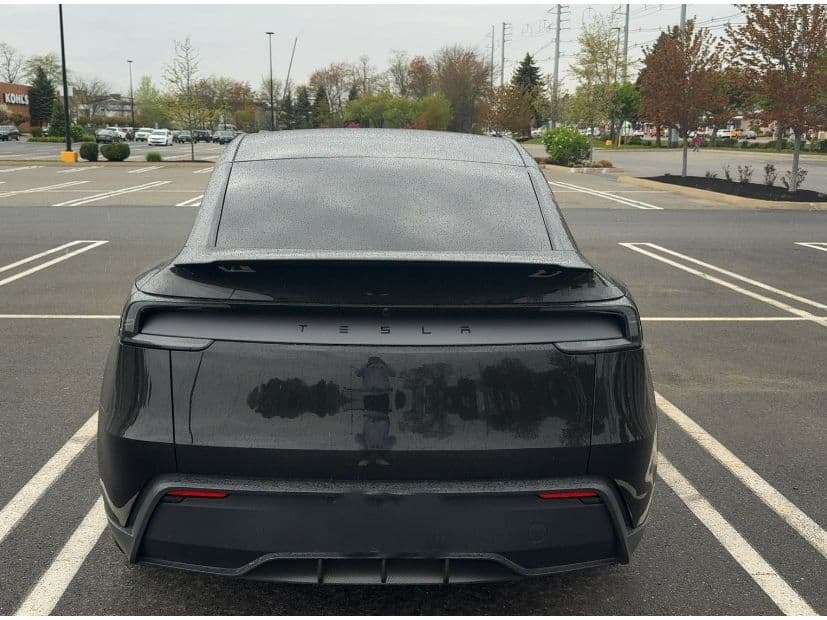 2026 Tesla Model Y view 4