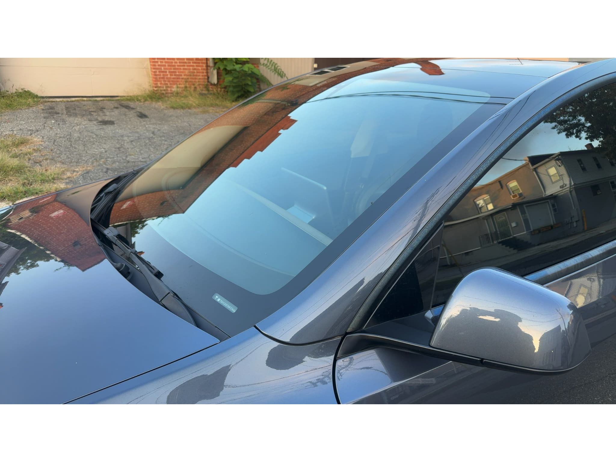 2022 Tesla Model Y view 5