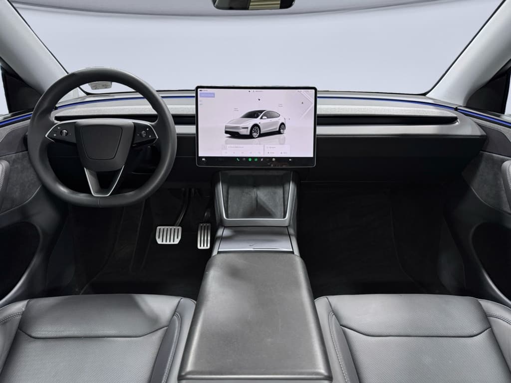 2026 Tesla Model Y view 15