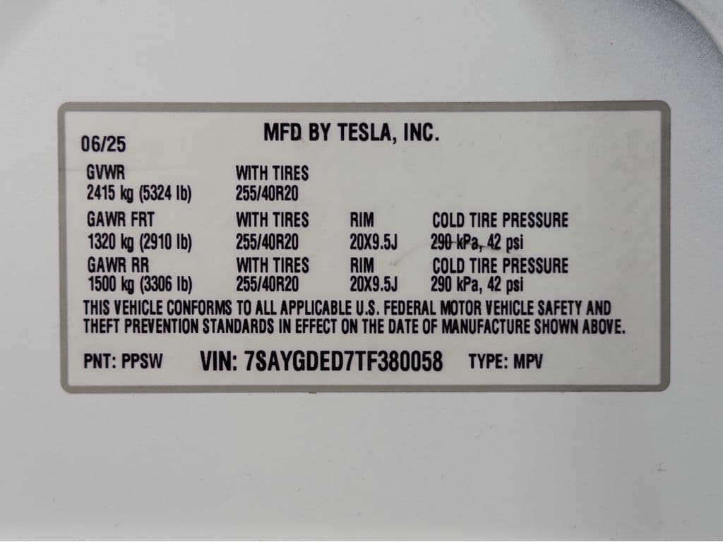 2026 Tesla Model Y view 28