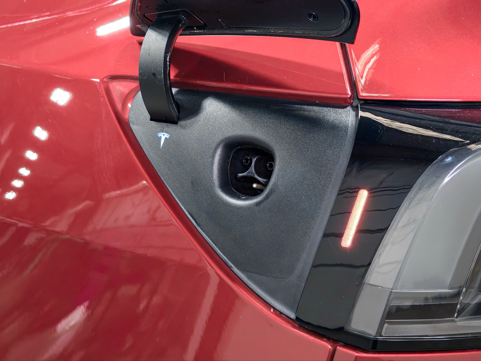 2026 Tesla Model Y view 5