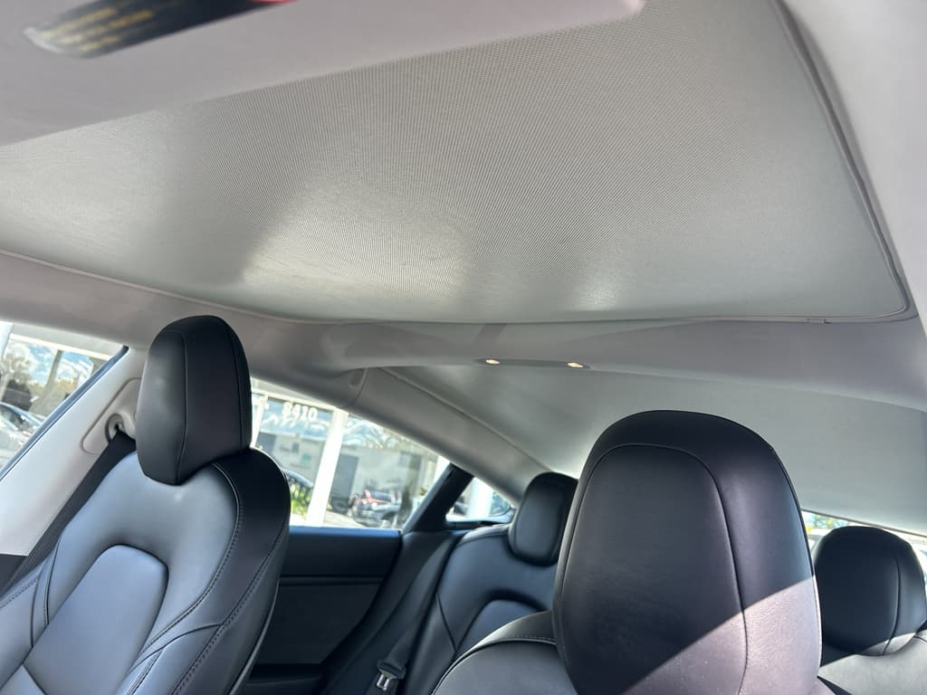2019 Tesla Model 3 view 17