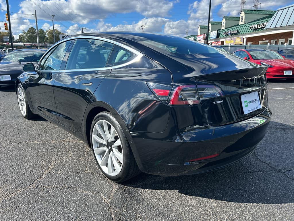 2019 Tesla Model 3 view 2