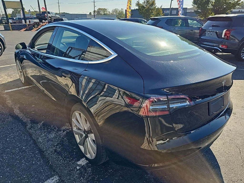 2019 Tesla Model 3 view 2
