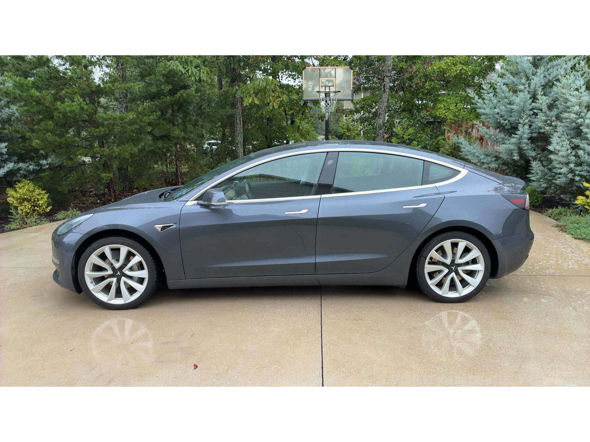 2019 Tesla Model 3 view 2