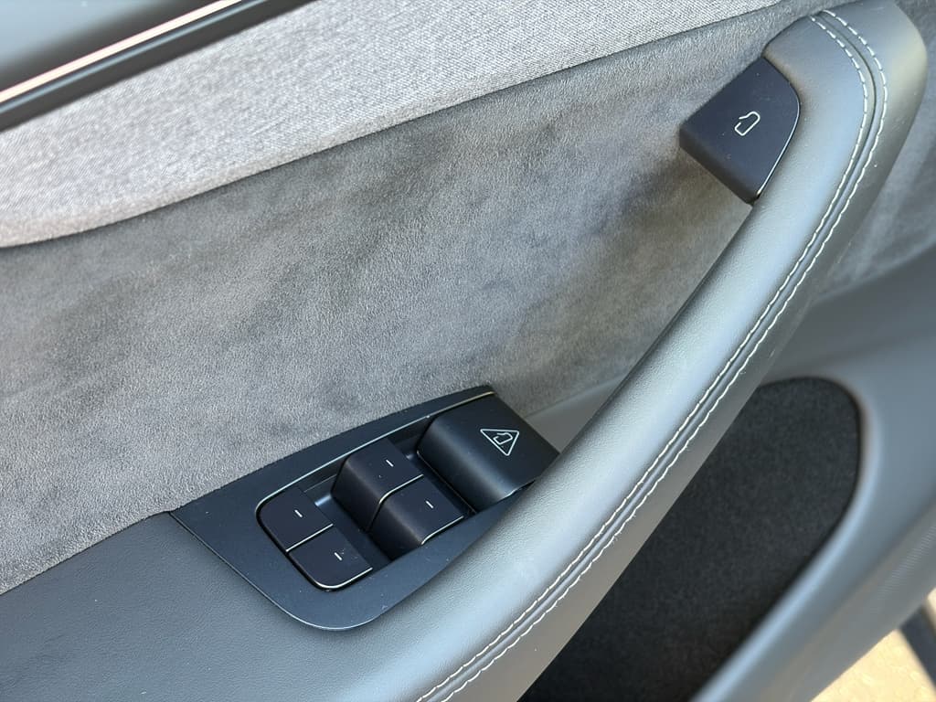 2026 Tesla Model Y view 7