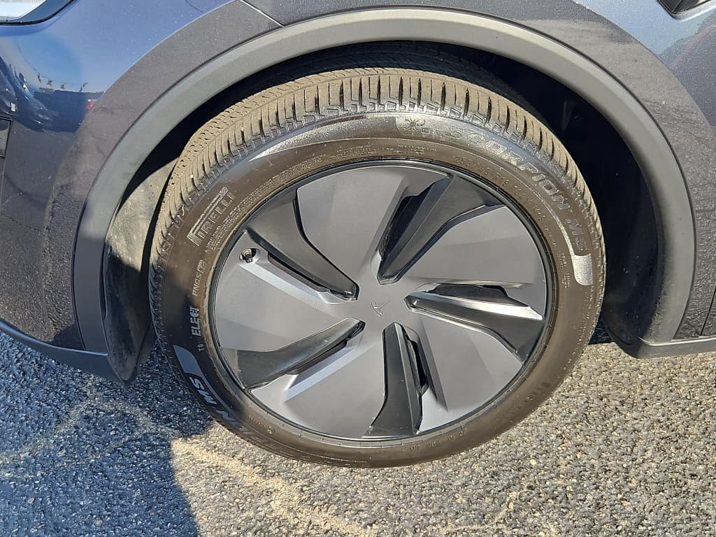 2026 Tesla Model Y view 29