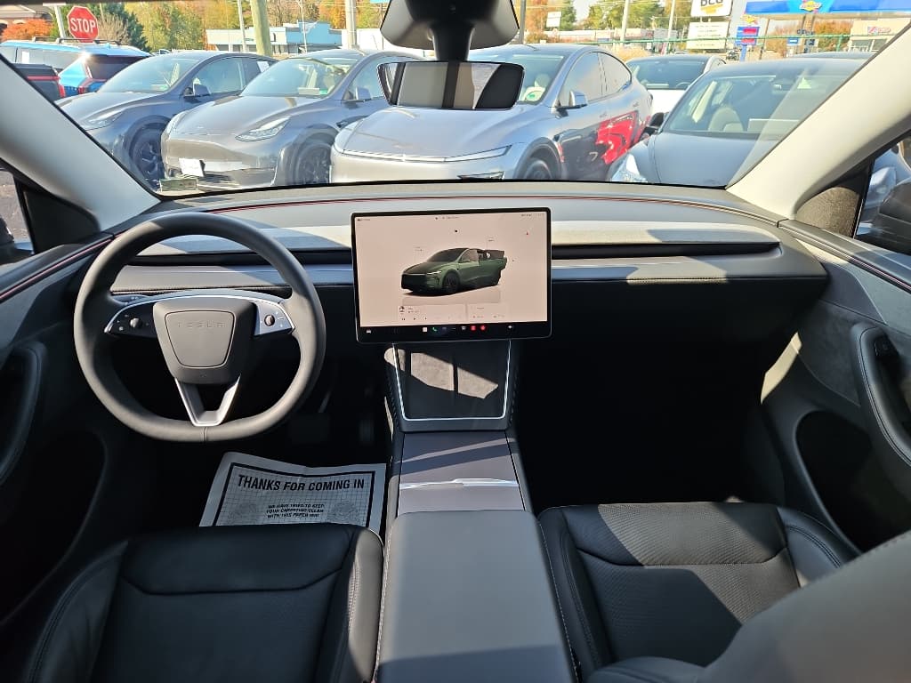 2026 Tesla Model Y view 17