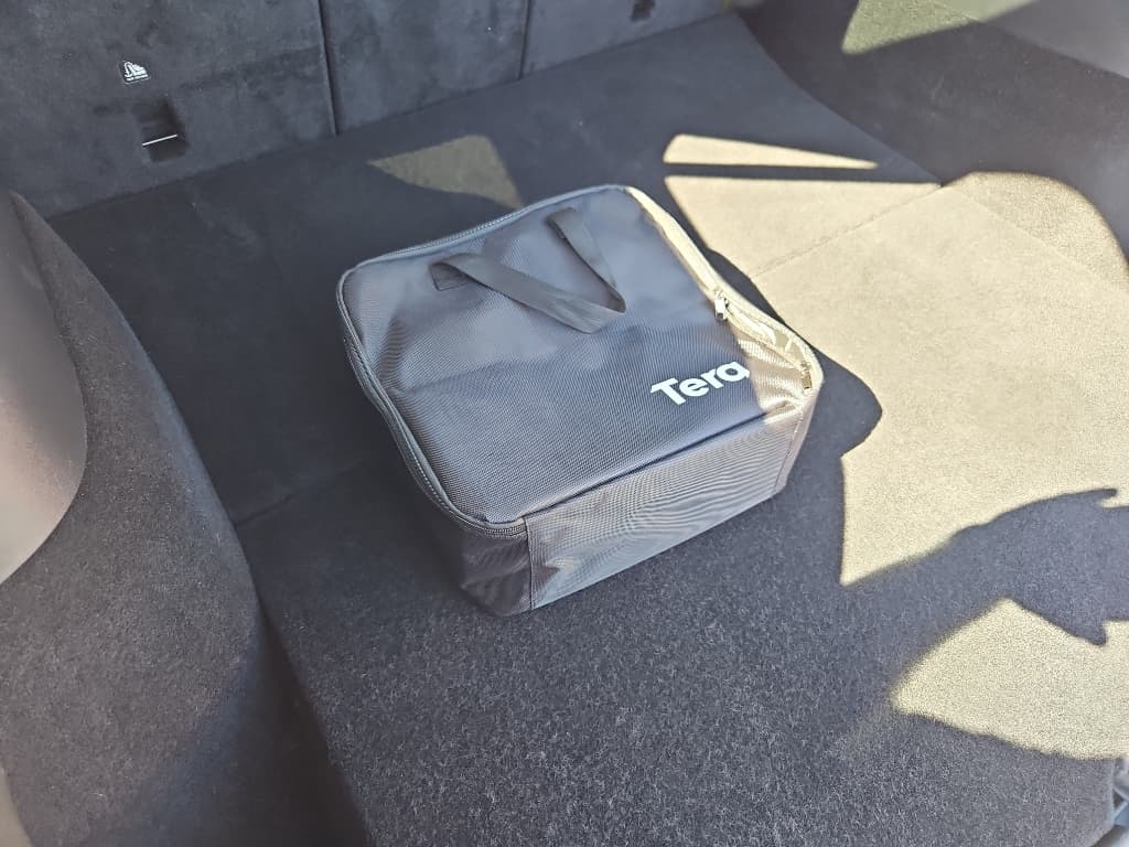 2022 Tesla Model Y view 6