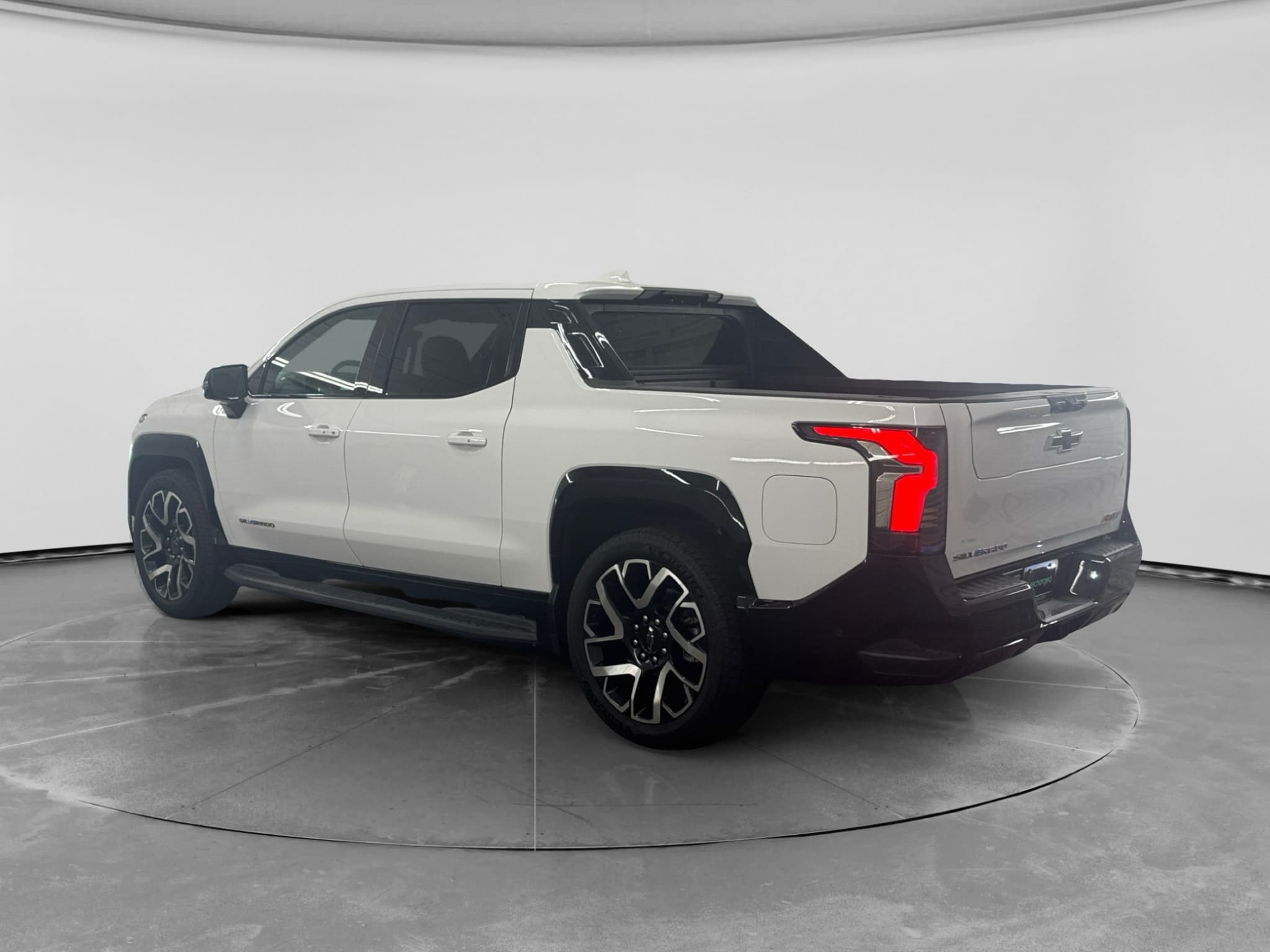 2025 Chevrolet Silverado EV view 2