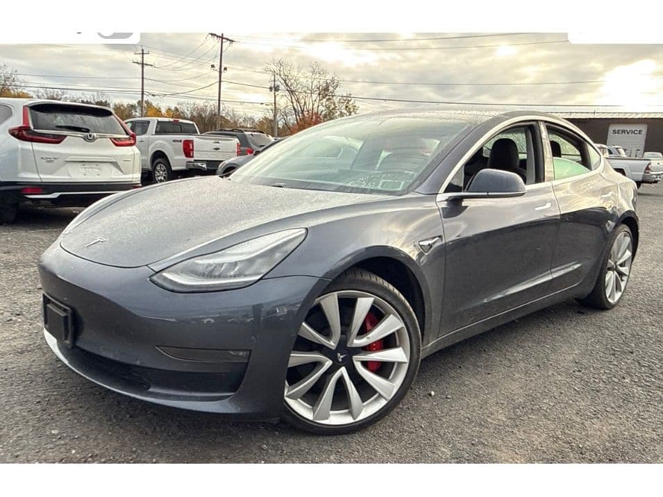 2019 Tesla Model 3 view 1