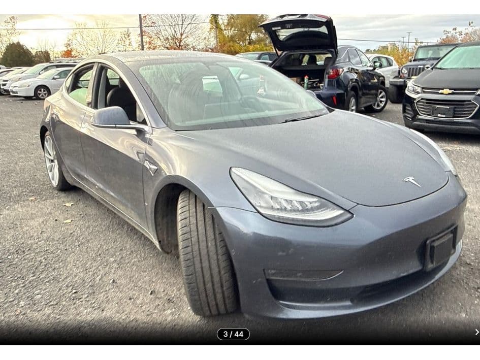 2019 Tesla Model 3 view 2