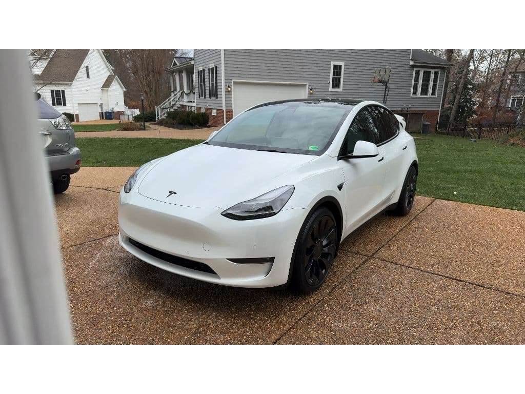 2022 Tesla Model Y view 1