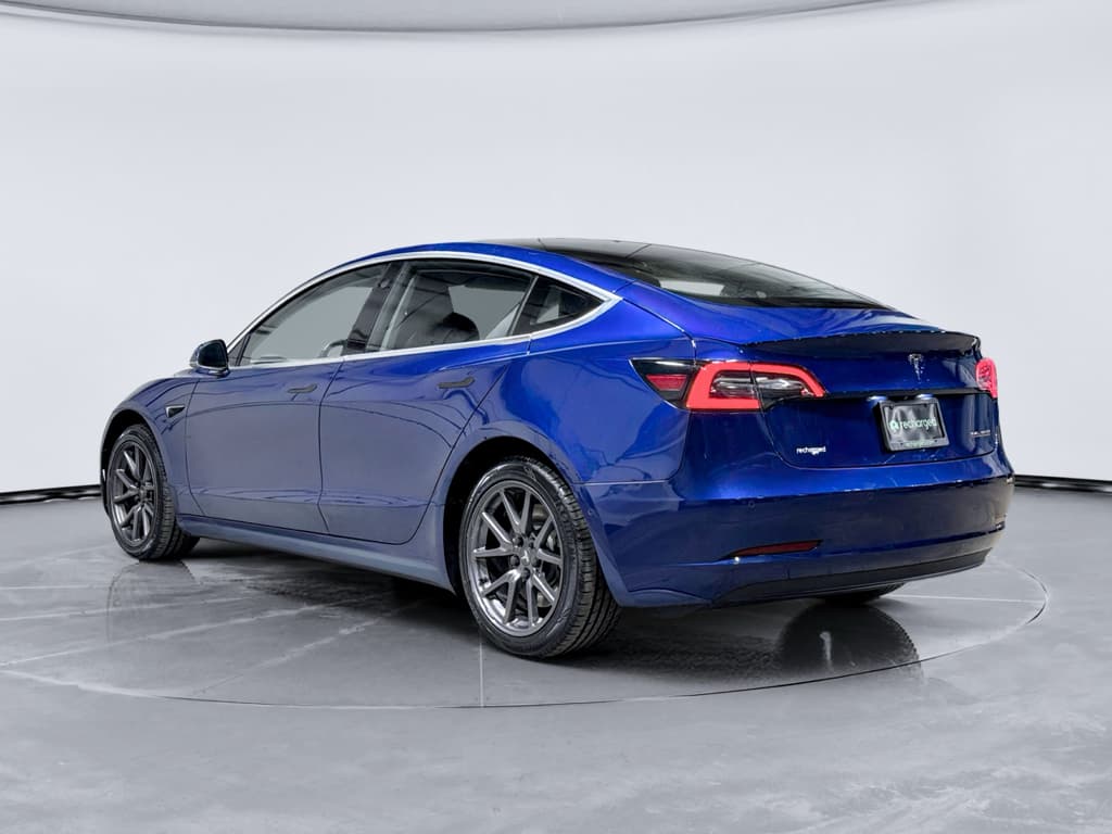 2019 Tesla Model 3 view 2