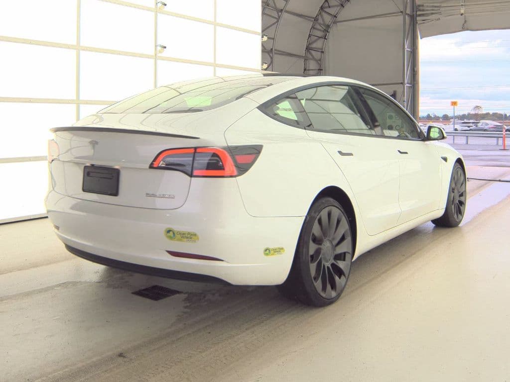 2023 Tesla Model 3 view 3