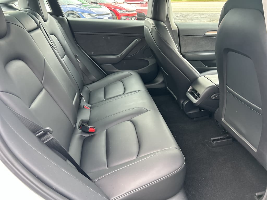 2023 Tesla Model 3 view 18