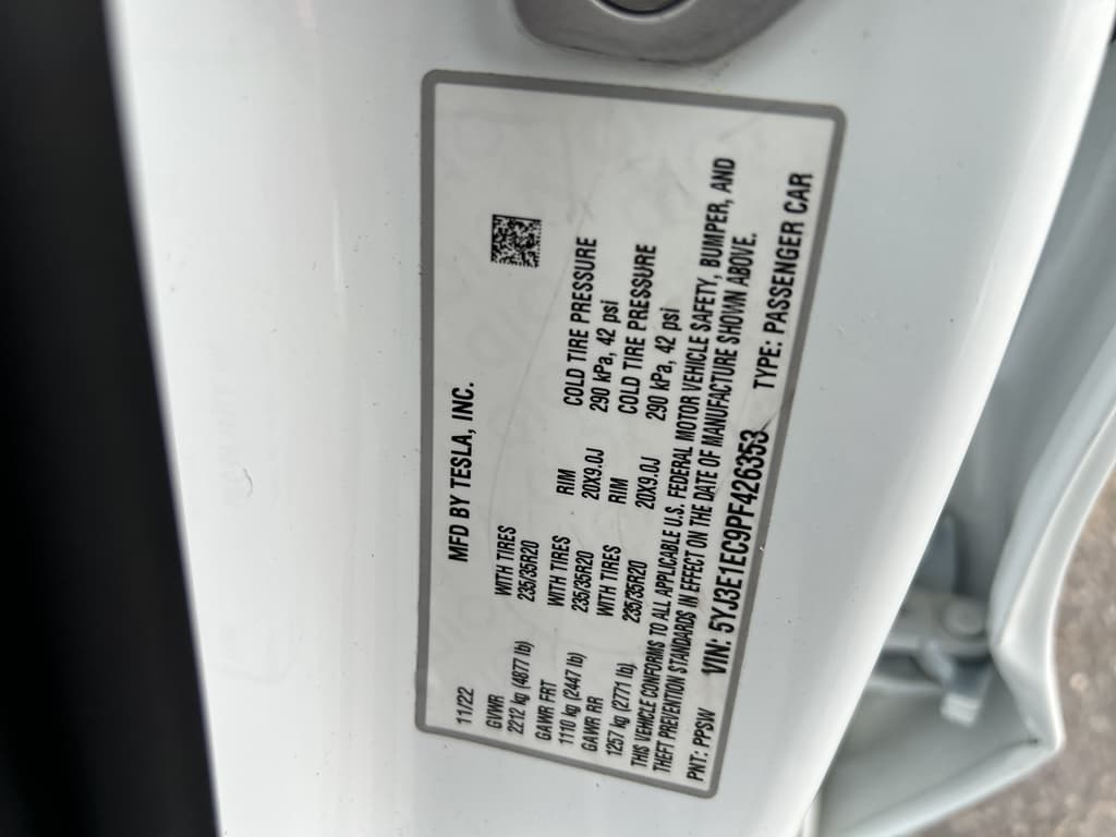 2023 Tesla Model 3 view 22