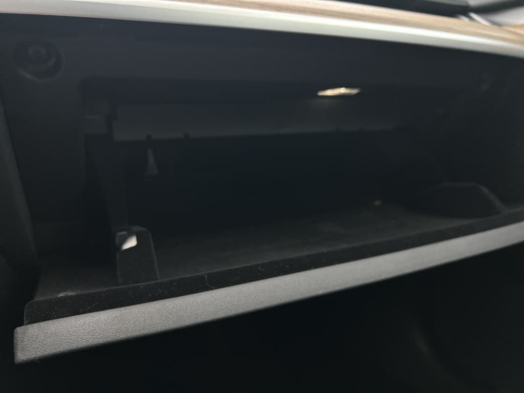 2023 Tesla Model 3 view 14