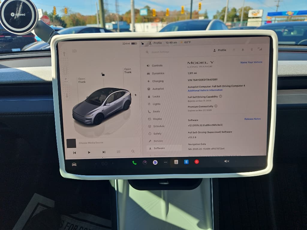 2026 Tesla Model Y view 10