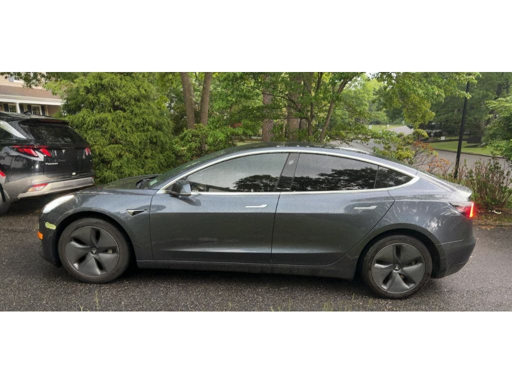 2019 Tesla Model 3 view 2