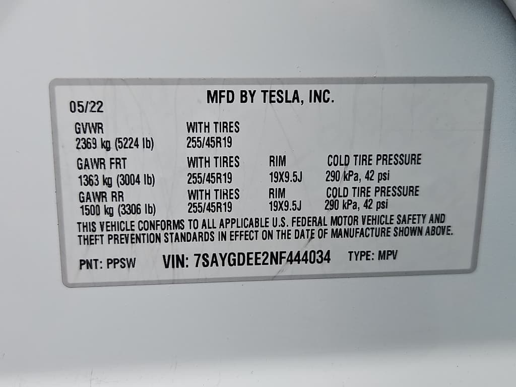 2022 Tesla Model Y view 25