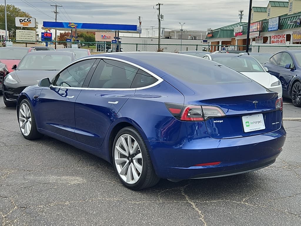 2019 Tesla Model 3 view 2