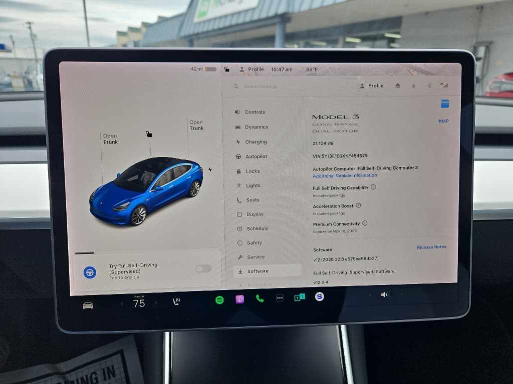 2019 Tesla Model 3 view 9