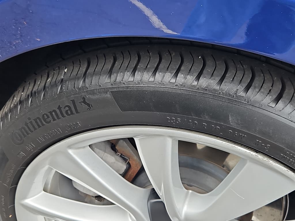 2019 Tesla Model 3 view 31