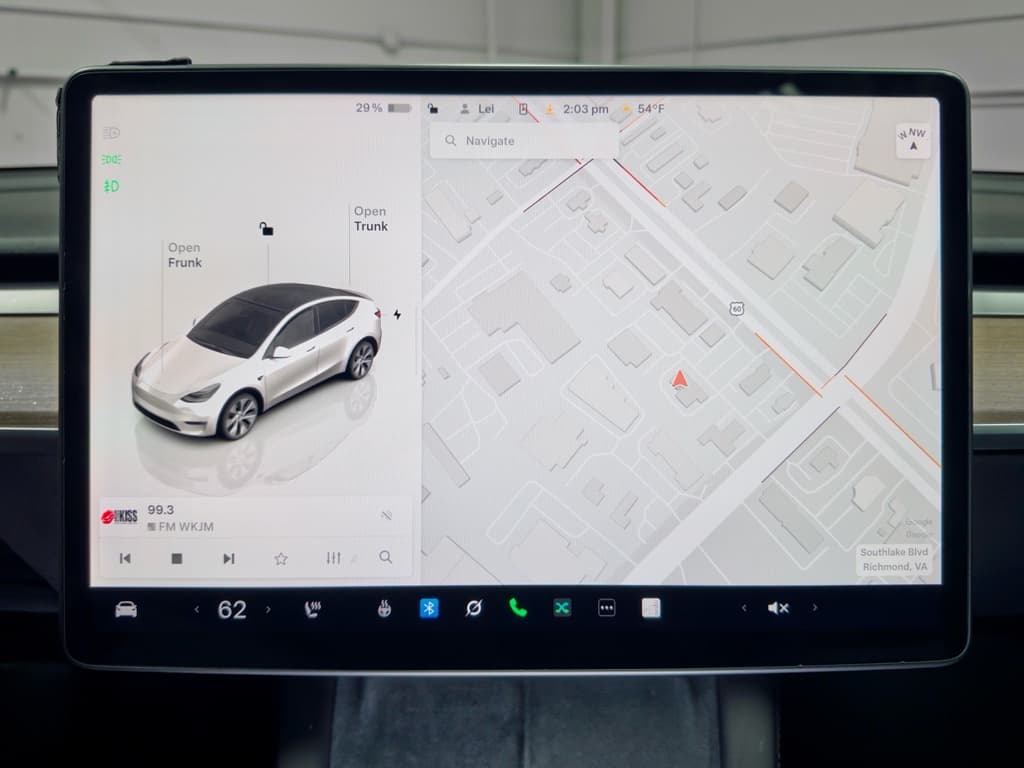 2022 Tesla Model Y view 11