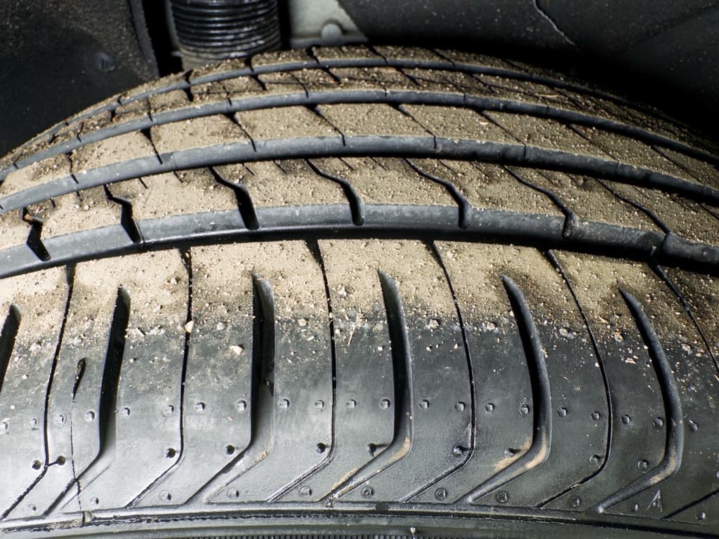 2022 Tesla Model Y view 30