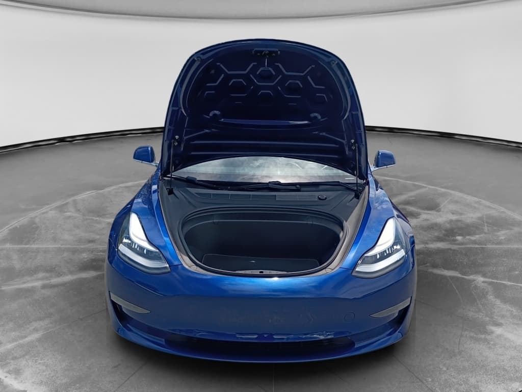 2019 Tesla Model 3 view 5