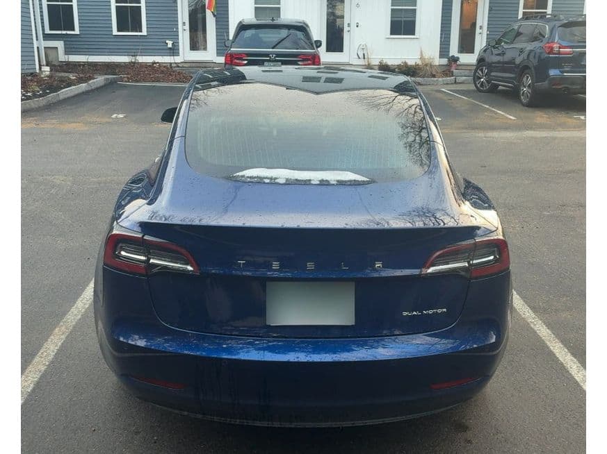 2019 Tesla Model 3 view 4